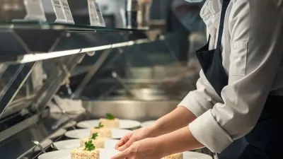 Staphylococcus aureus y la Manipulación de Alimentos